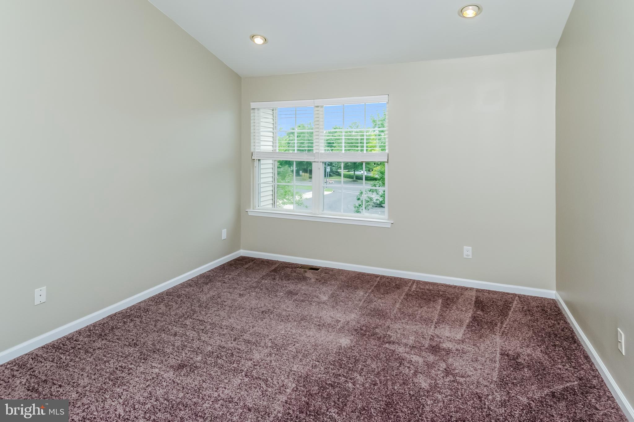 17 LANCASTER CT