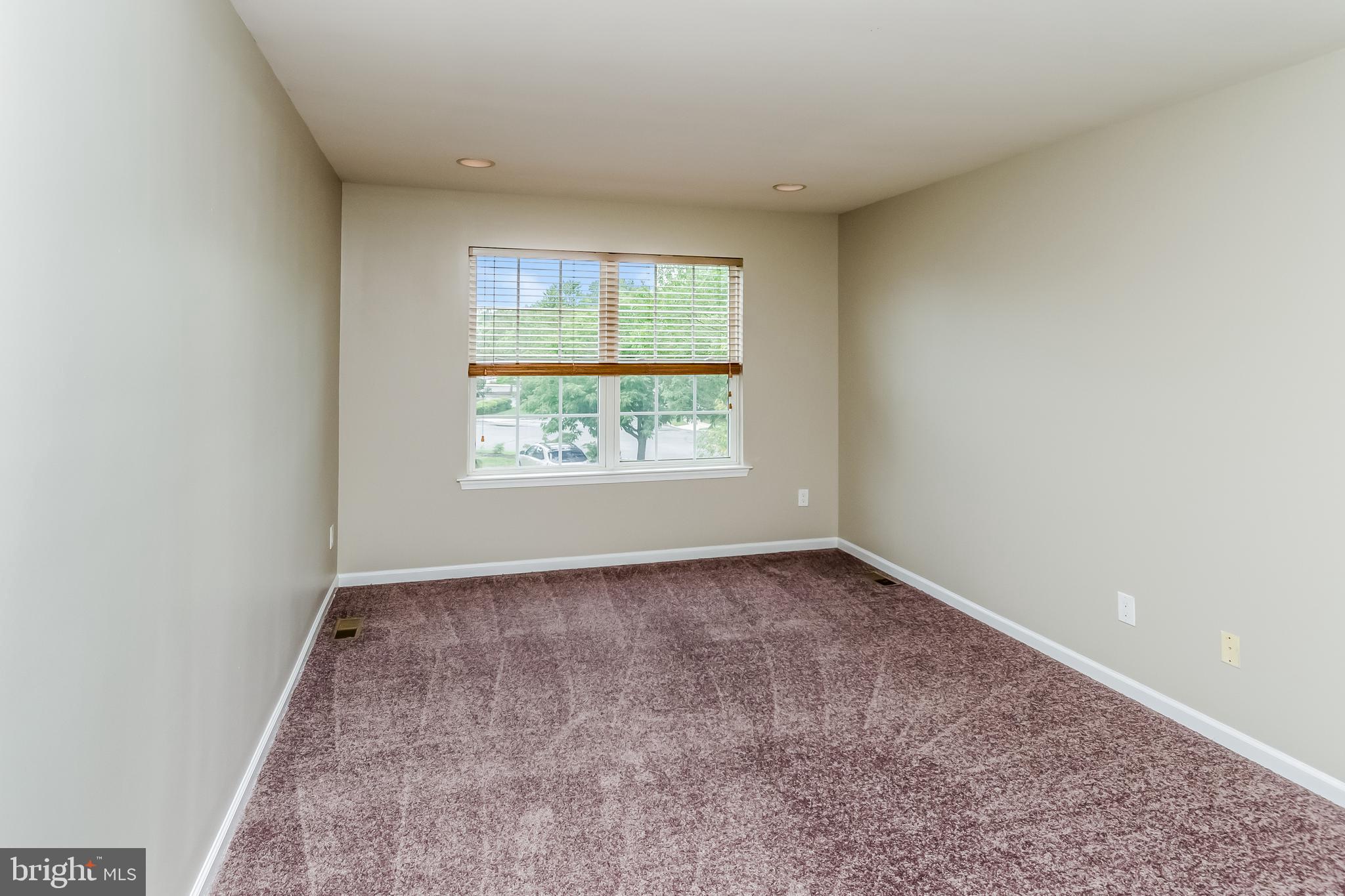 17 LANCASTER CT