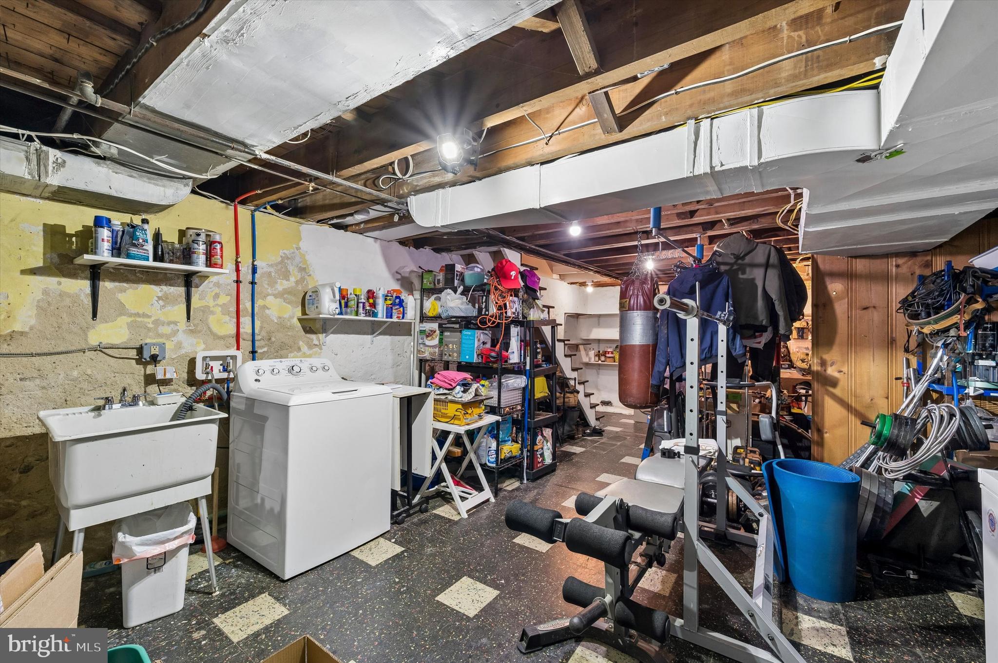 635 LUKENS AVENUE