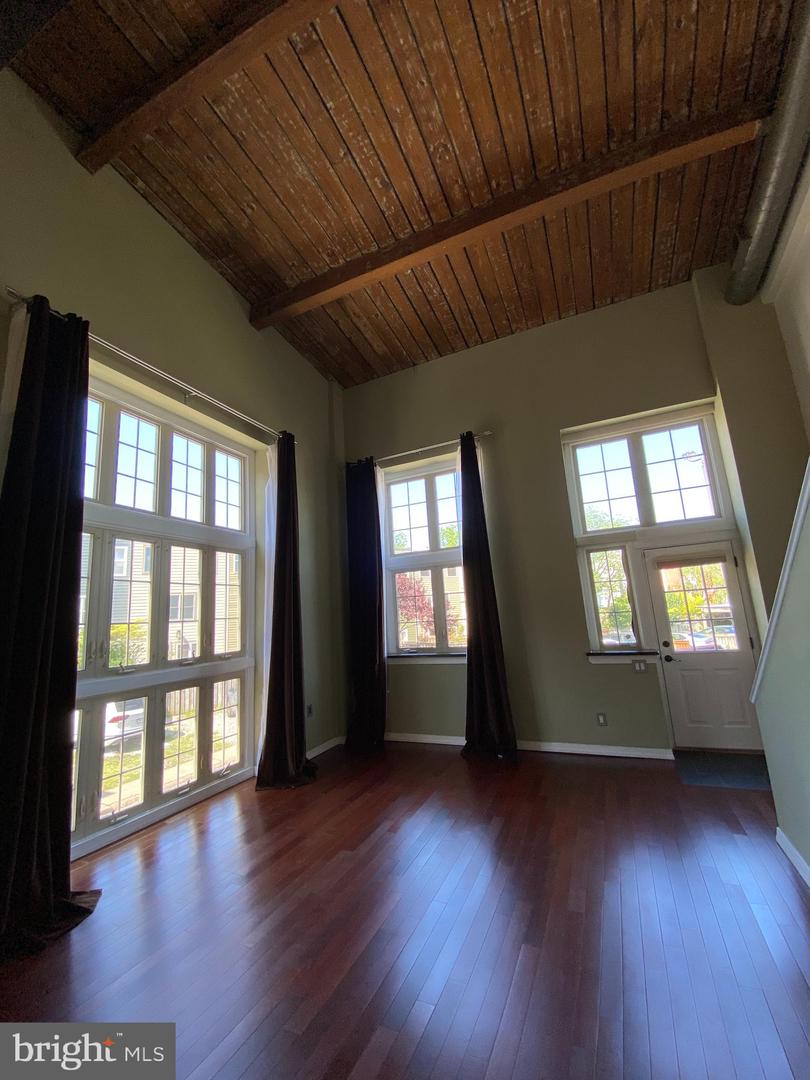 844 N 29TH STREET Unit: 116
