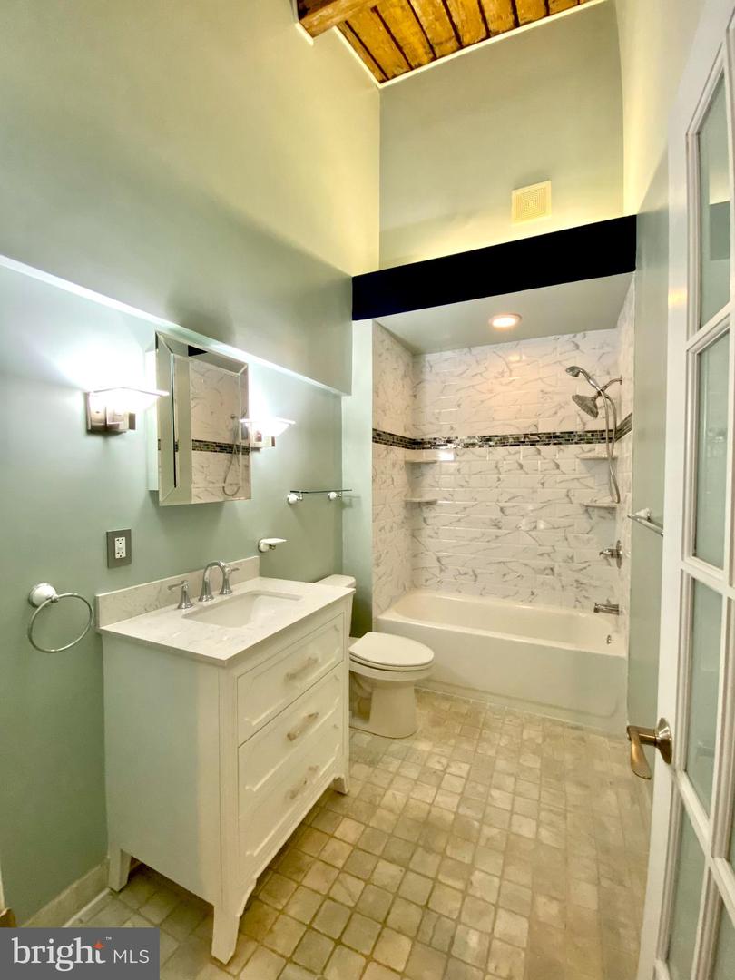 844 N 29TH STREET Unit: 116