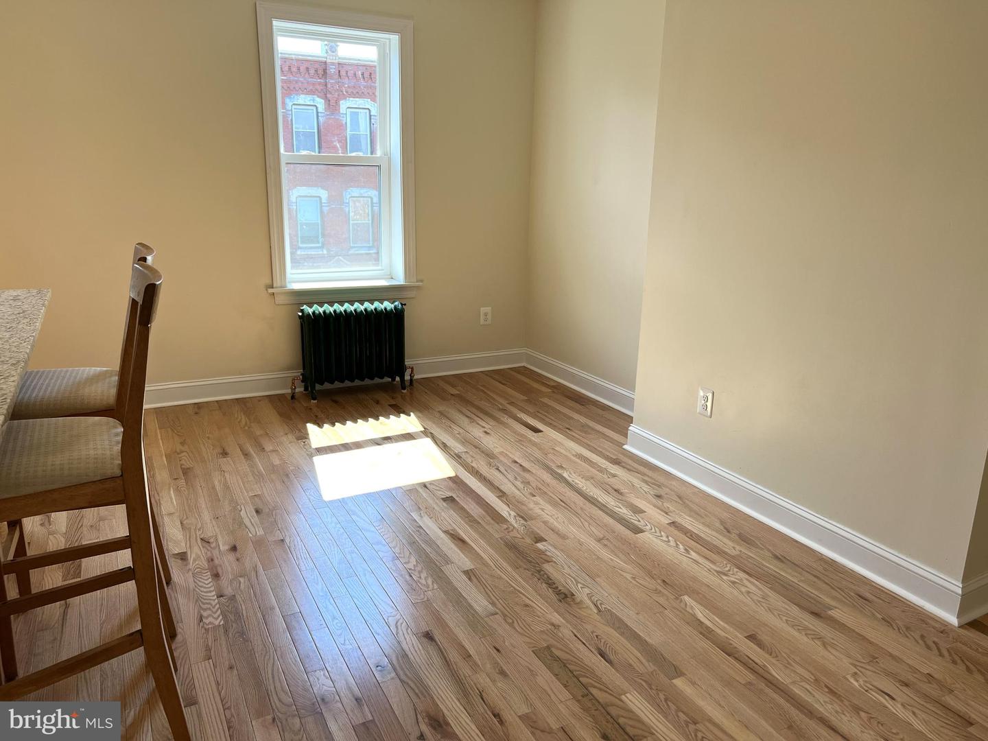 1431 W GIRARD AVENUE Unit: 3F