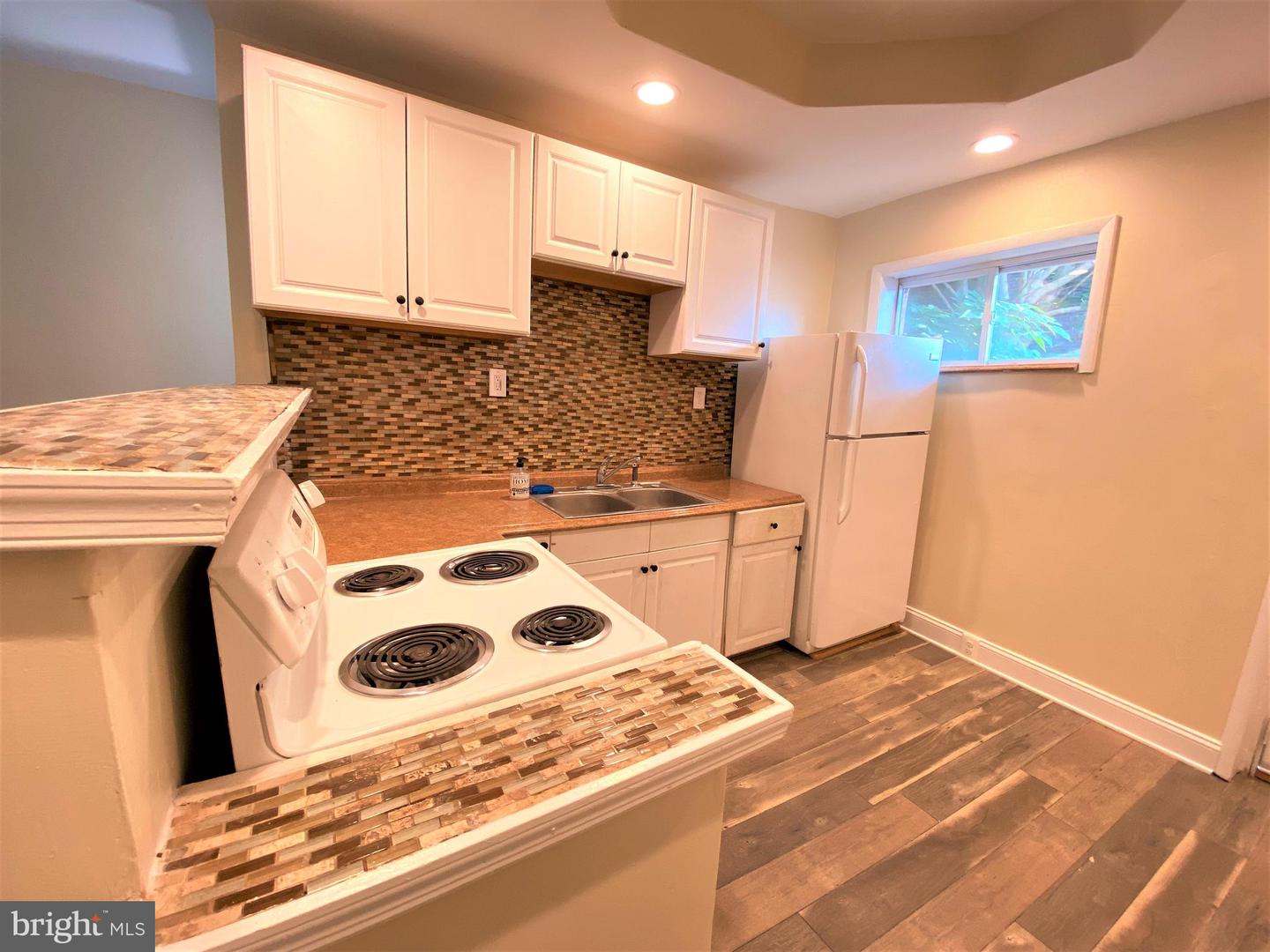 1051 S 54TH STREET