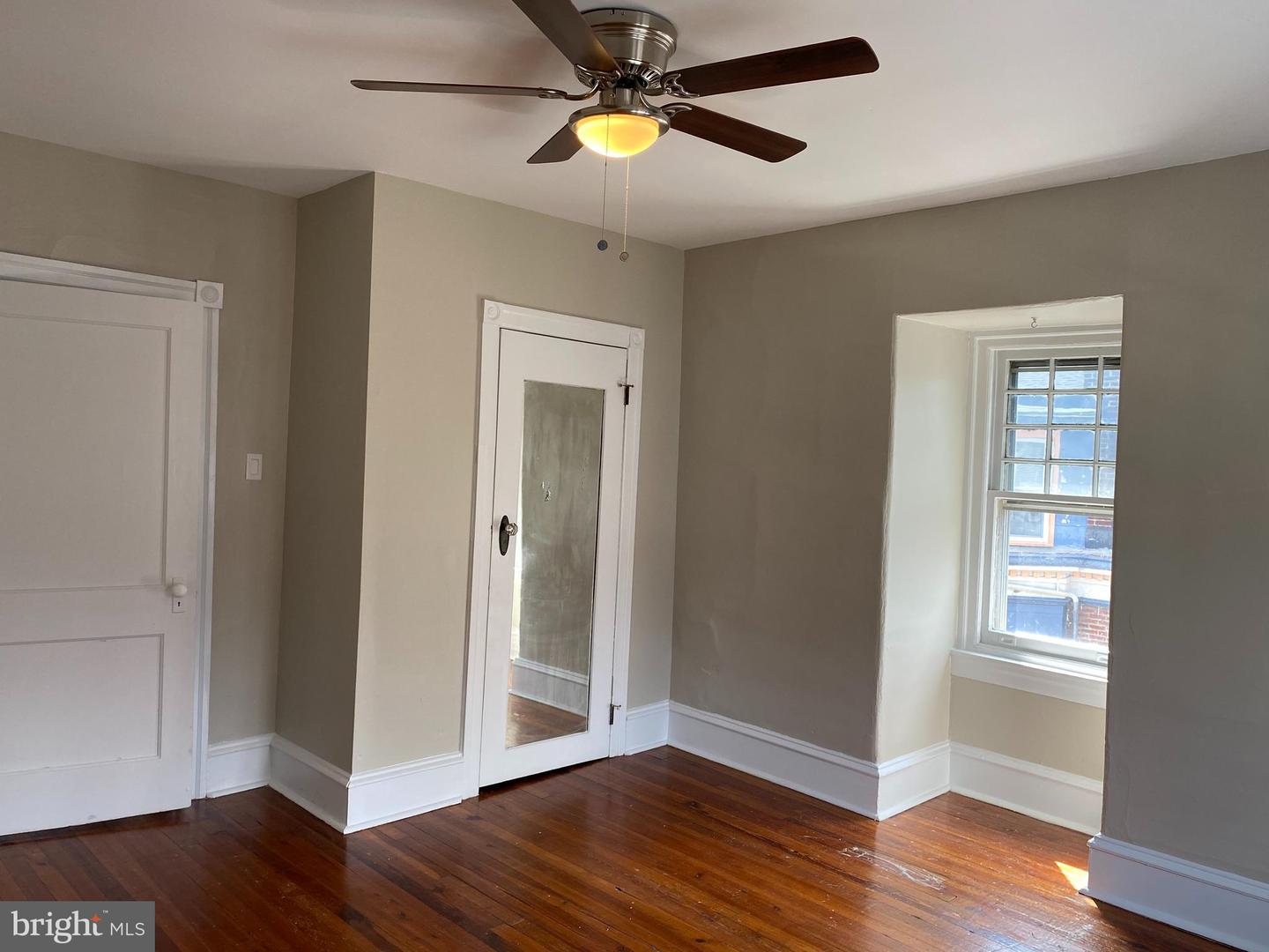 506 W HARVEY STREET Unit: 2