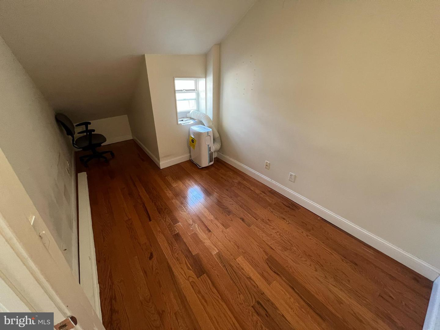 249 S 10TH STREET Unit: 3F