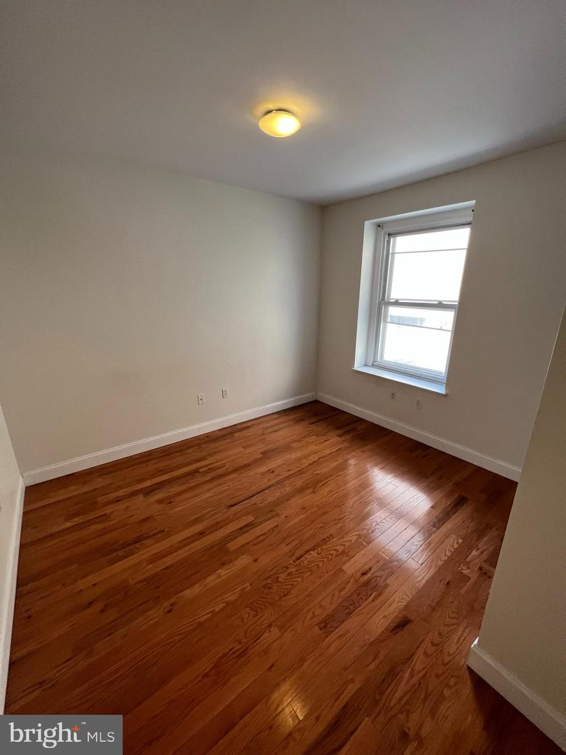 249 S 10TH STREET Unit: 3F