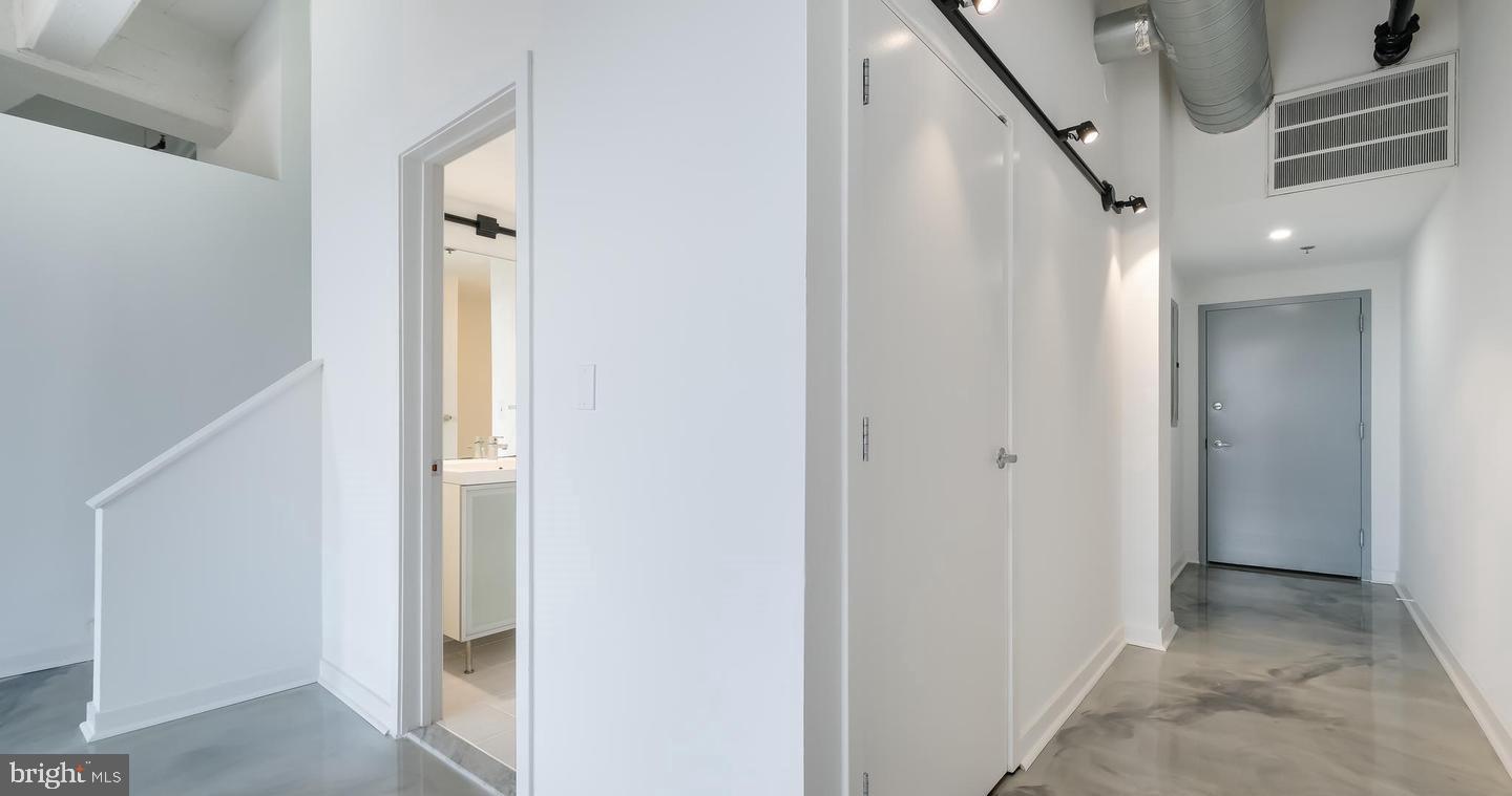 444 N 4TH STREET Unit: 409
