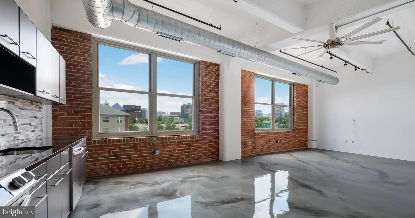 444 N 4TH STREET Unit: 409