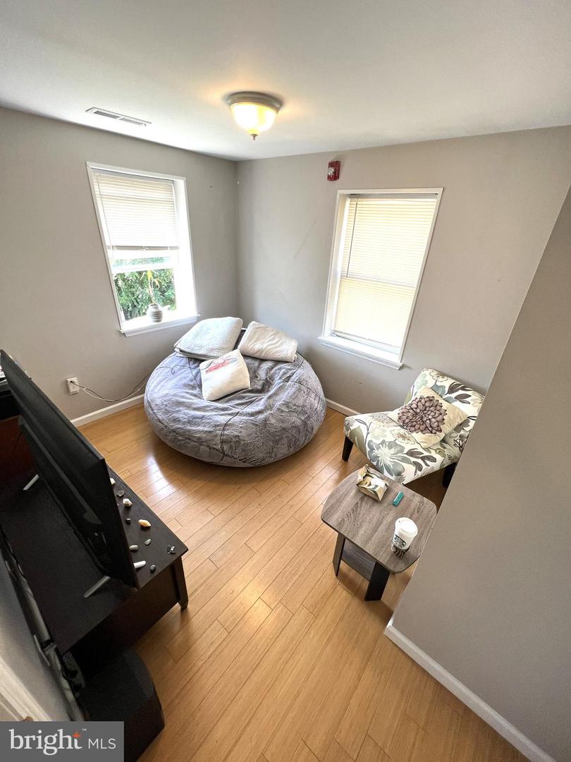 1716 N 18TH STREET Unit: 3