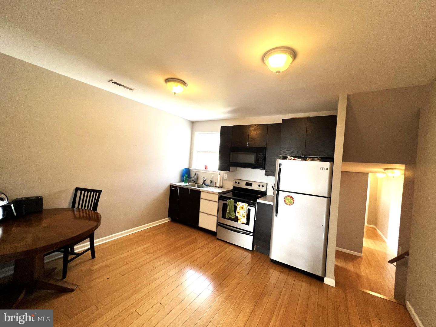 1716 N 18TH STREET Unit: 3