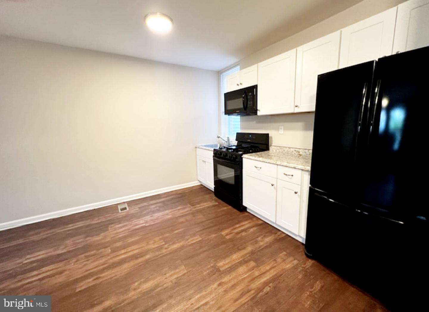 5815 CATHARINE STREET Unit: APT A