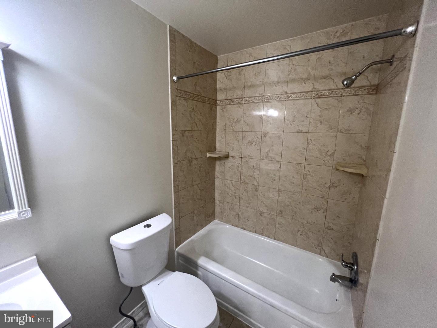 3979 ROWENA DRIVE Unit: 2