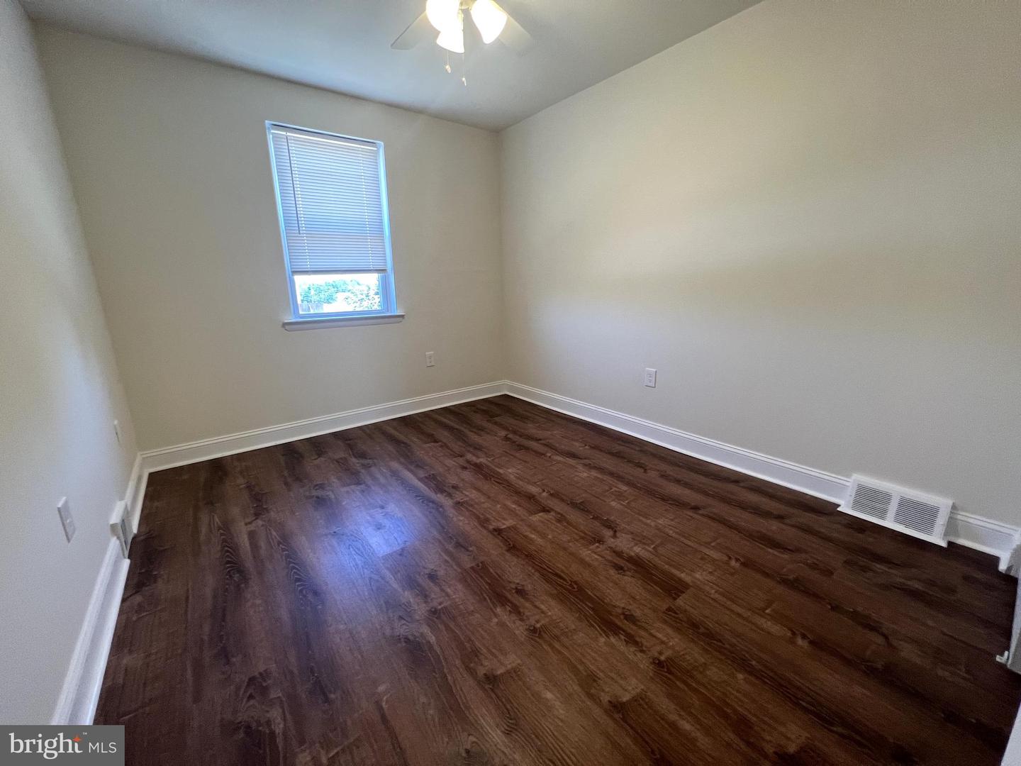 3979 ROWENA DRIVE Unit: 2