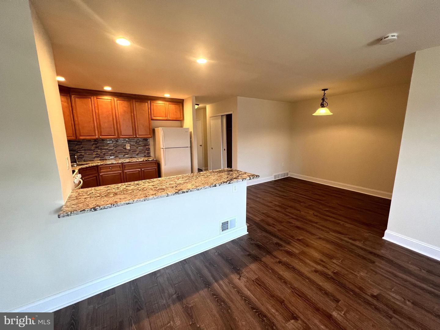 3979 ROWENA DRIVE Unit: 2