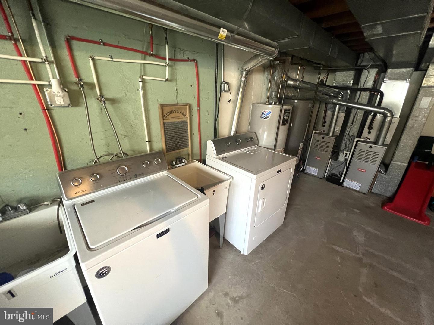 3979 ROWENA DRIVE Unit: 2
