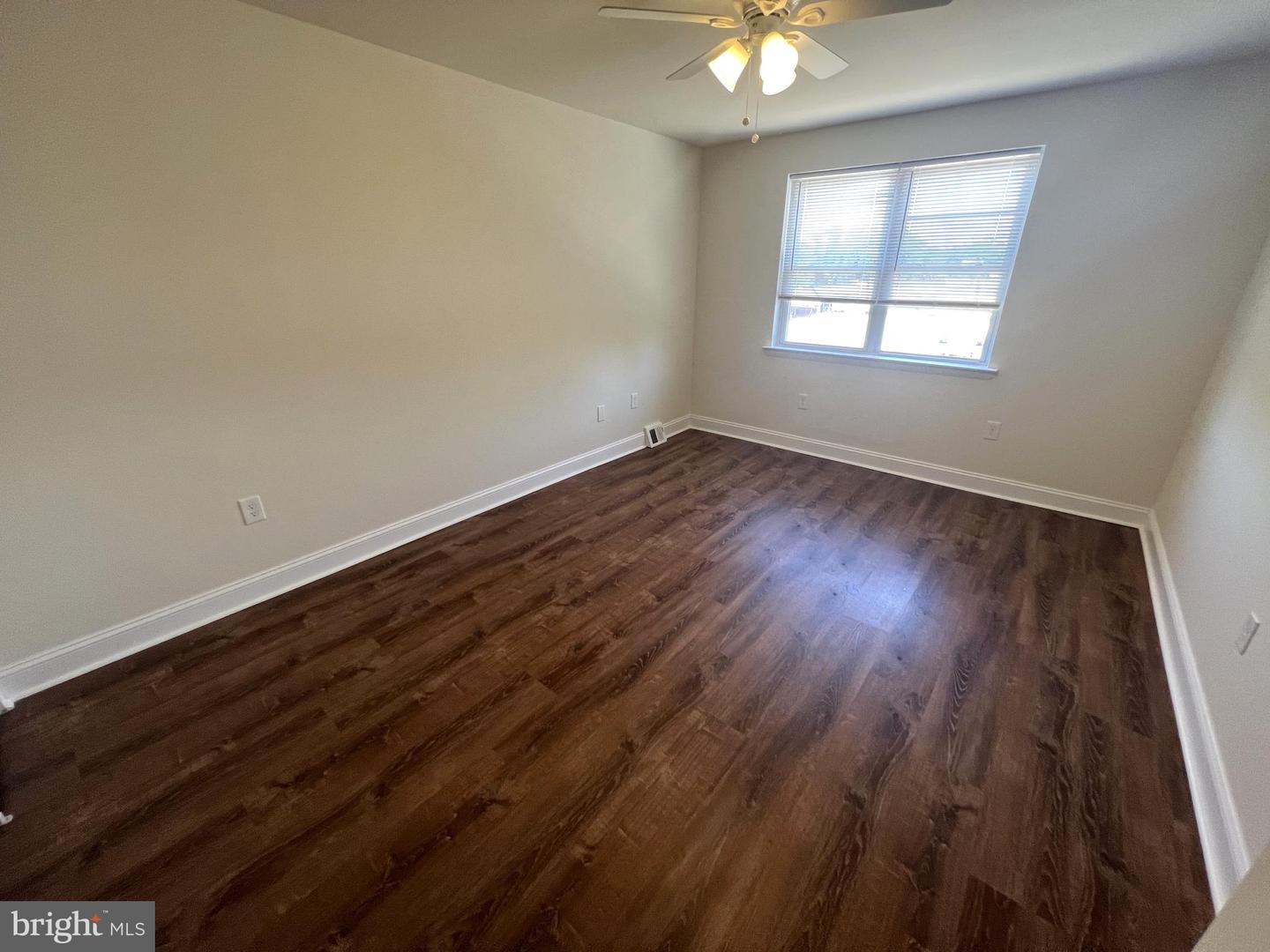 3979 ROWENA DRIVE Unit: 2