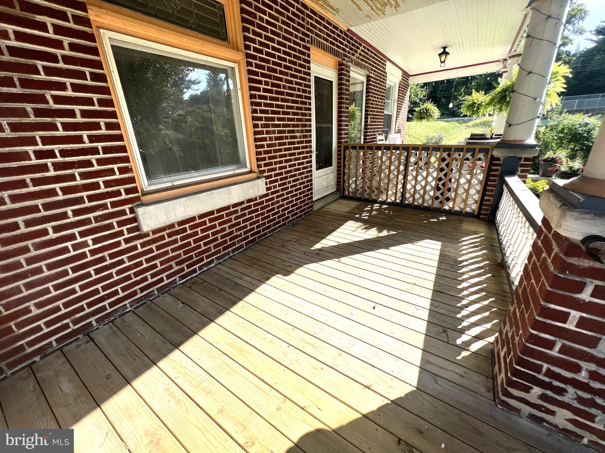 508 W HARVEY STREET Unit: 1