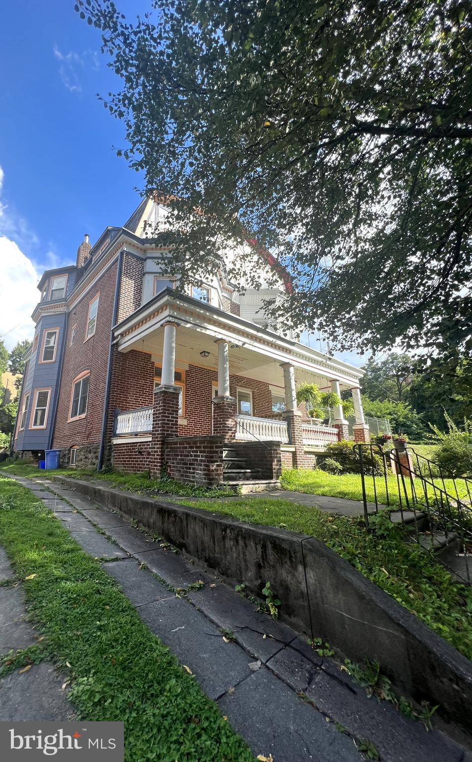 508 W HARVEY STREET Unit: 2