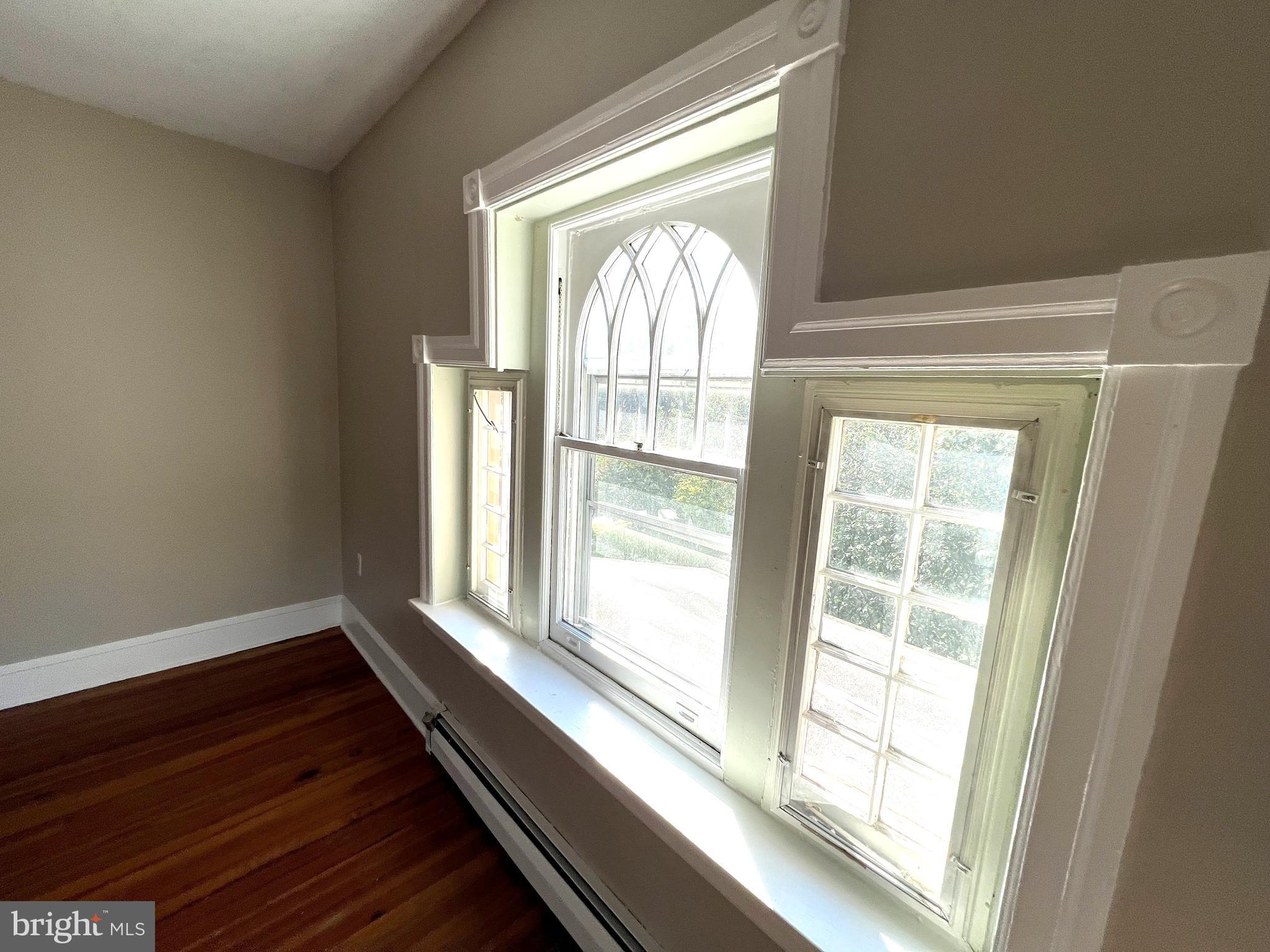508 W HARVEY STREET Unit: 2