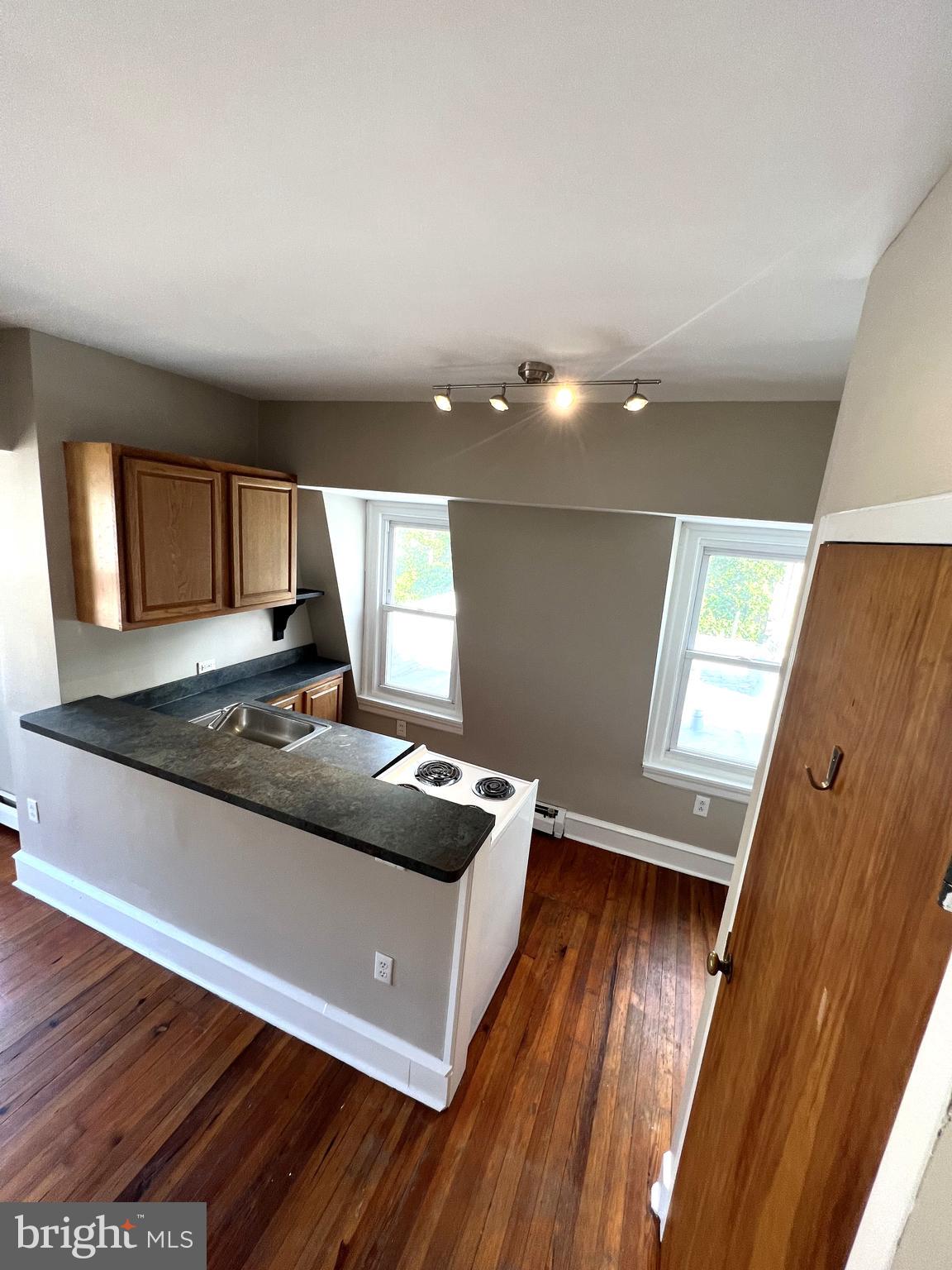 508 W HARVEY STREET Unit: 2