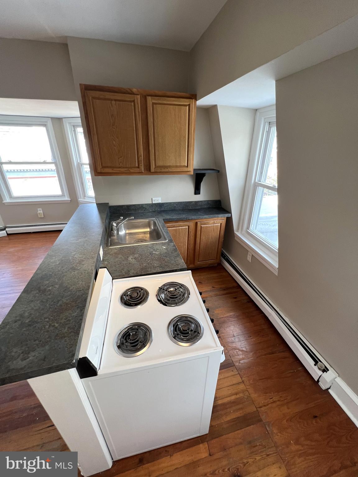 508 W HARVEY STREET Unit: 2