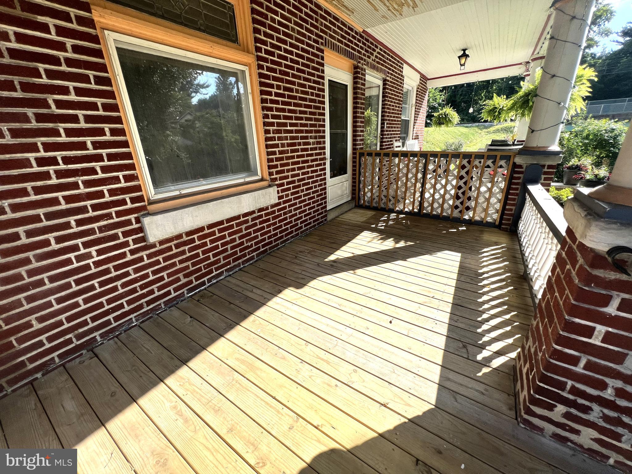 508 W HARVEY STREET Unit: 2