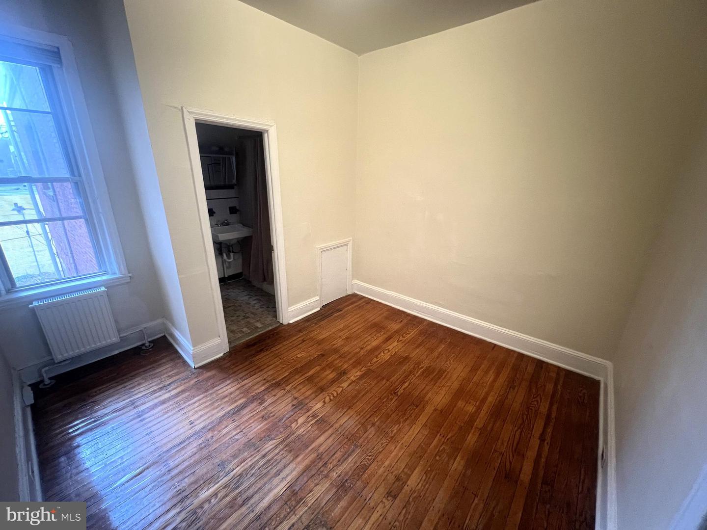 253 S 44th Street Unit: 2F