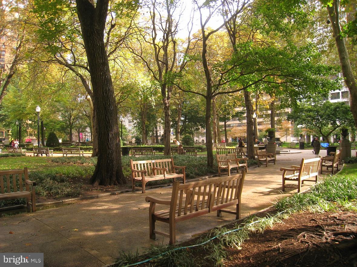 1810 Rittenhouse Square Unit: 2007