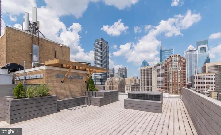 1810 Rittenhouse Square Unit: 2007