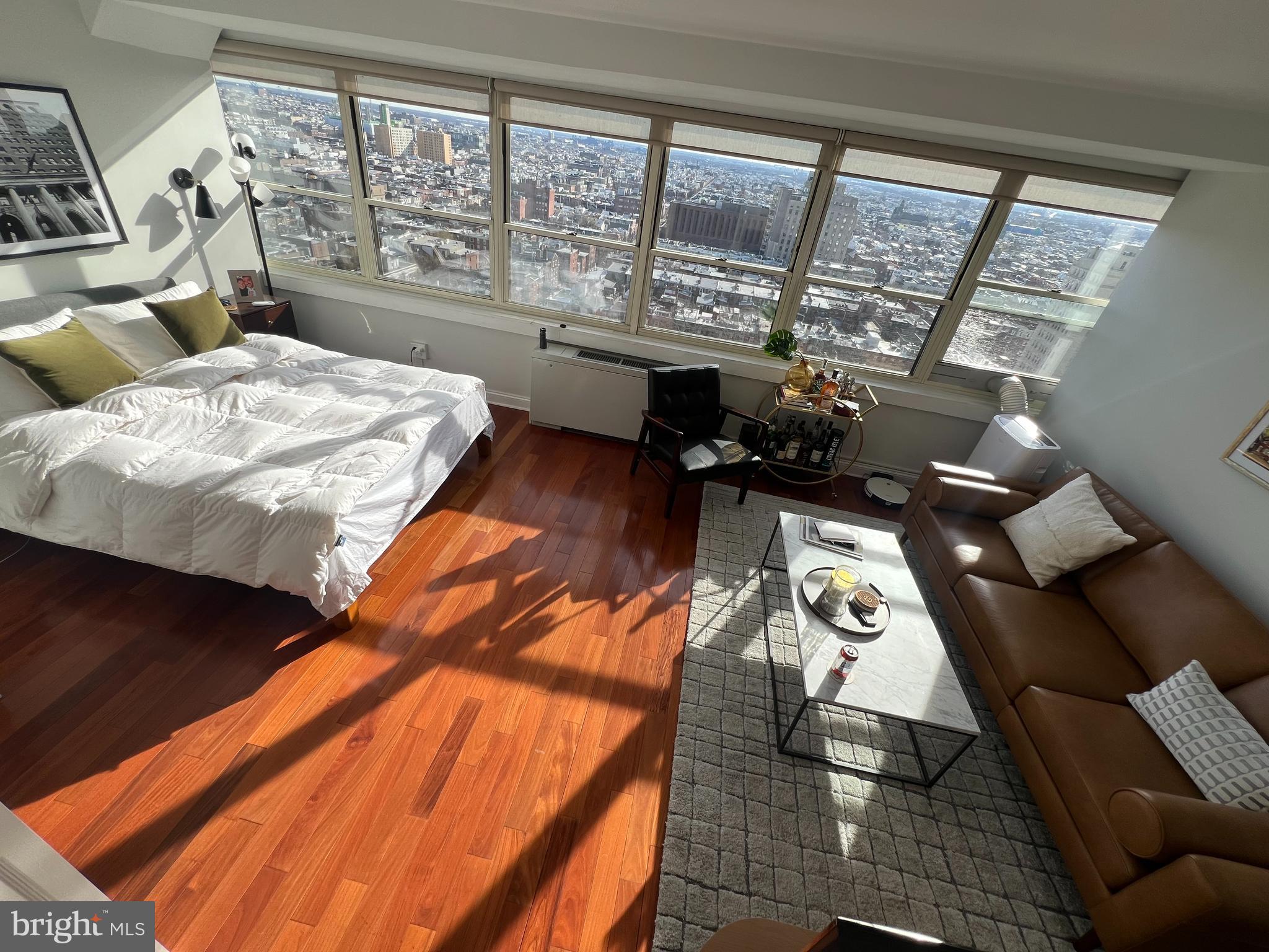 1810 Rittenhouse Square Unit: 2007