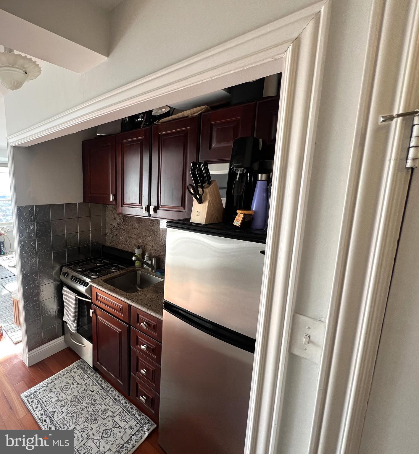 1810 Rittenhouse Square Unit: 2007