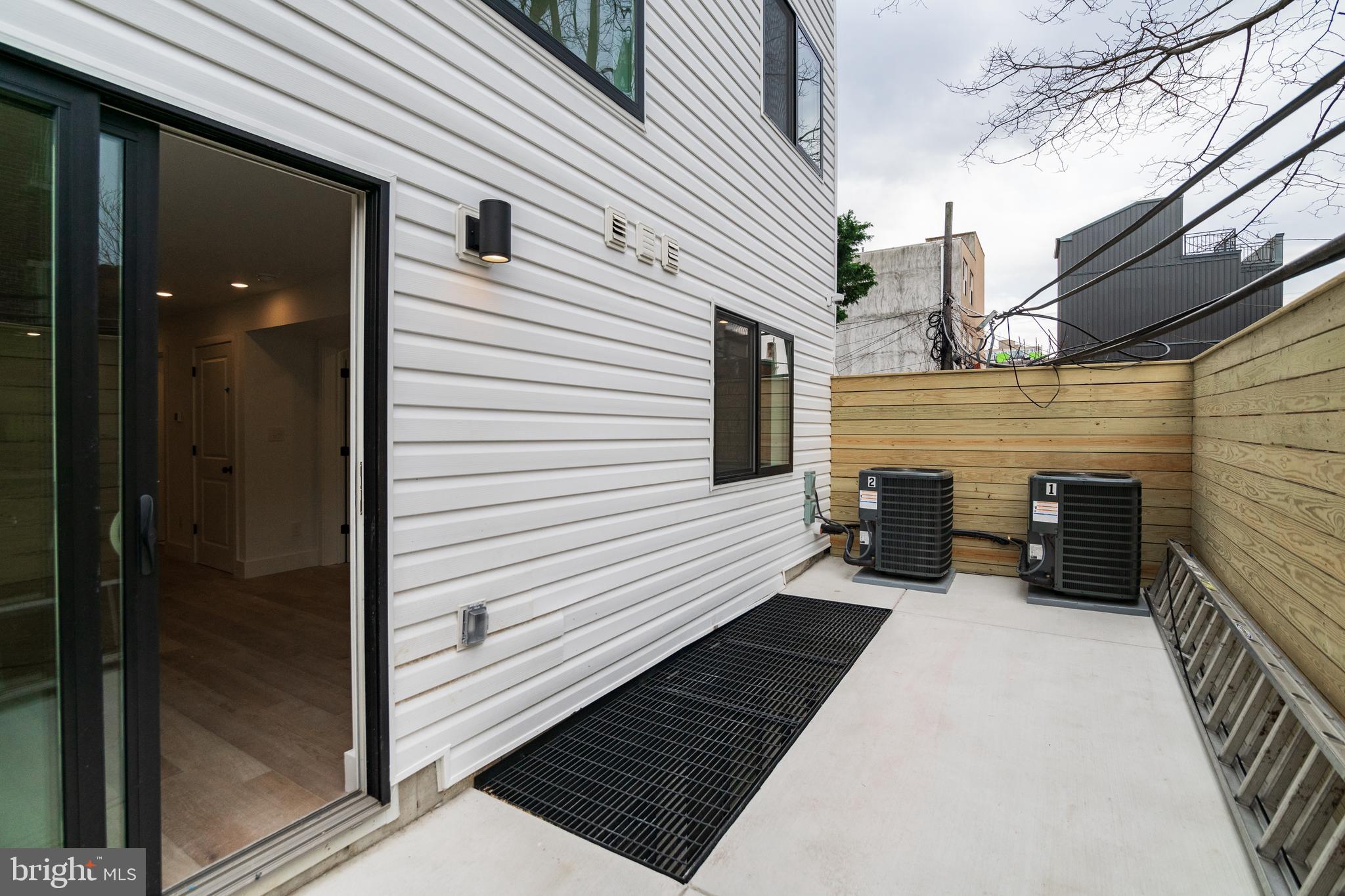 36 N 40TH ST #UNIT 2