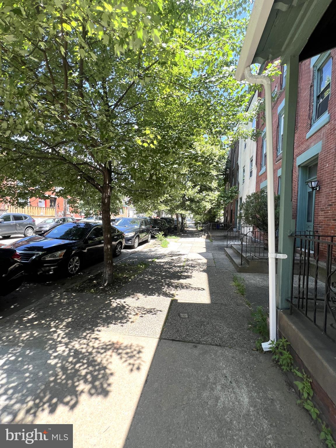 253 S 44th St #1f