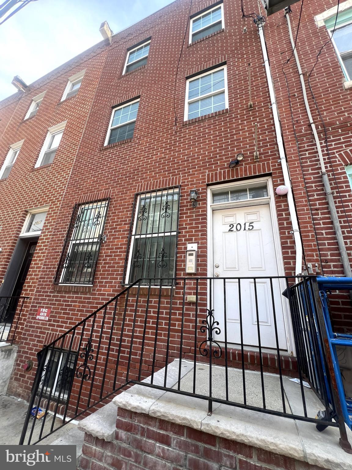 2015 N CARLISLE ST #3