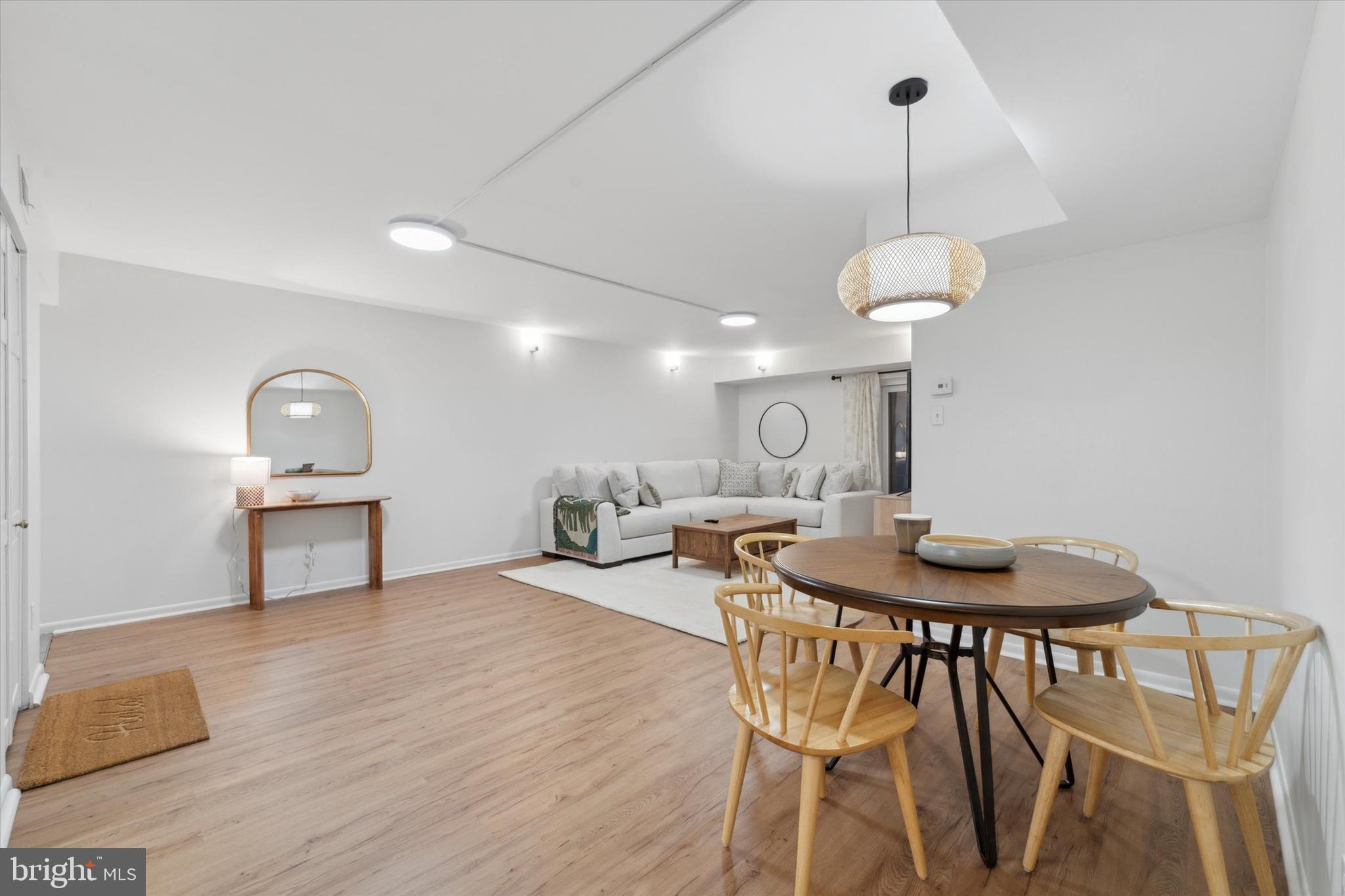 303 SHAWMONT AVE #UNIT F