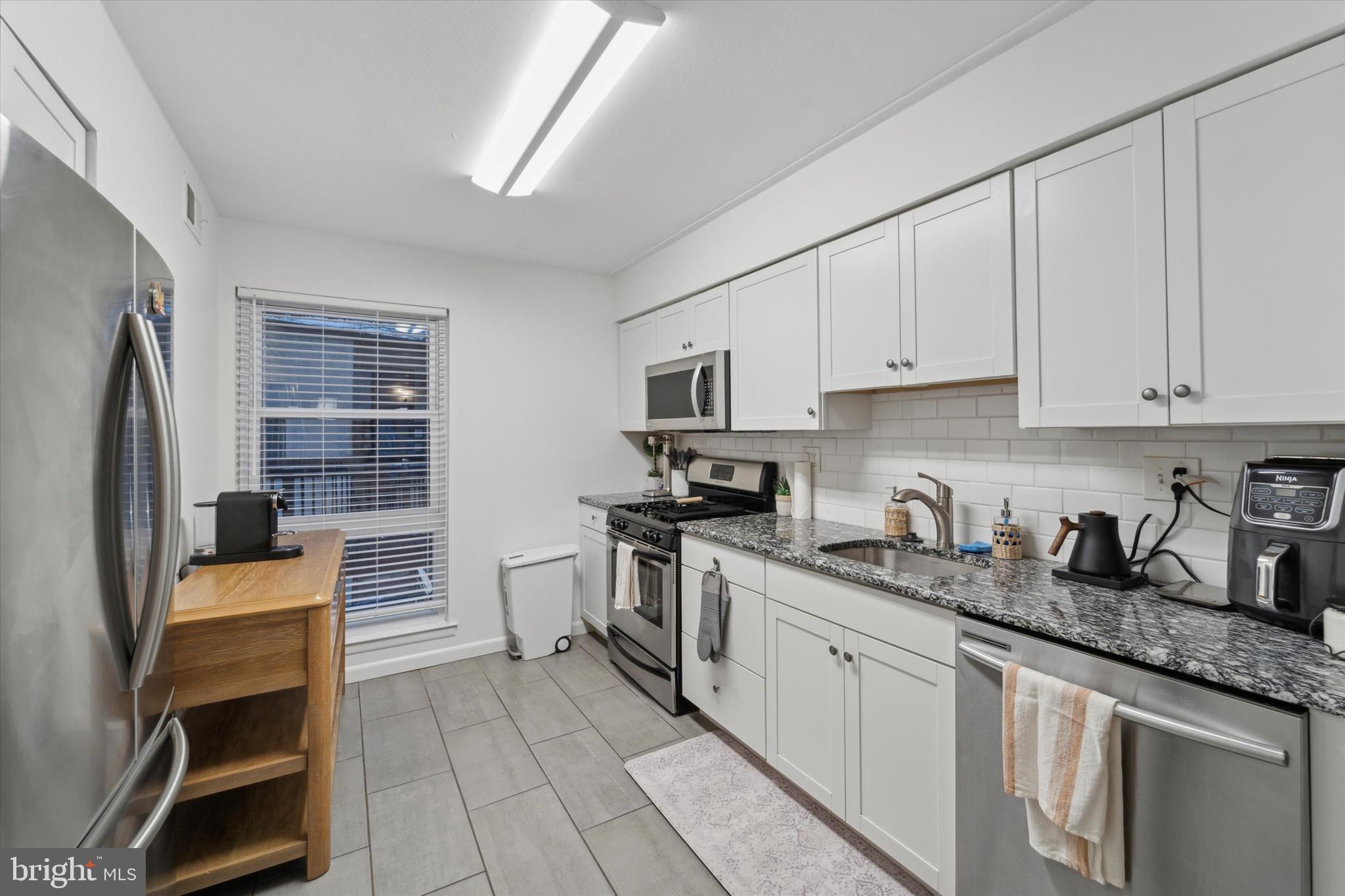 303 SHAWMONT AVE #UNIT F