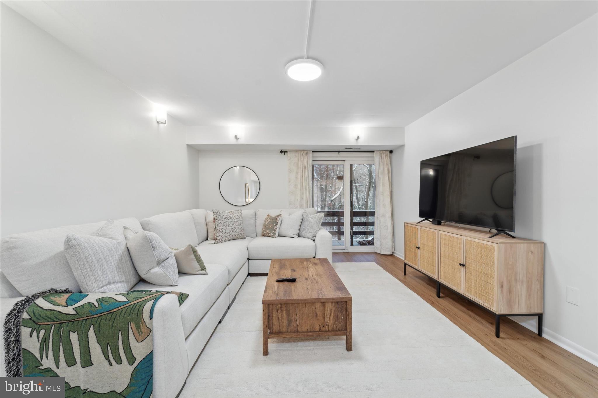 303 SHAWMONT AVE #UNIT F