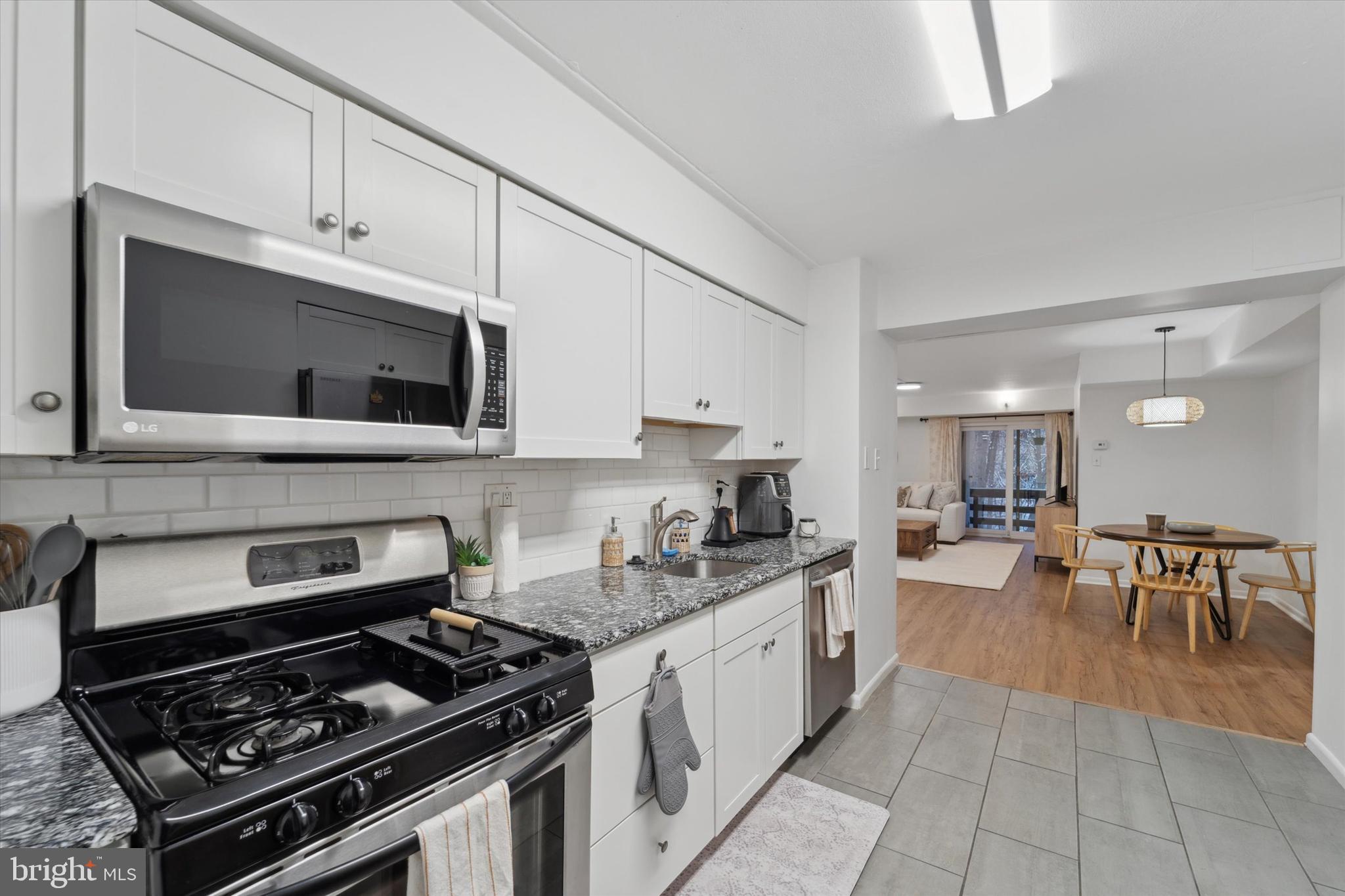 303 SHAWMONT AVE #UNIT F