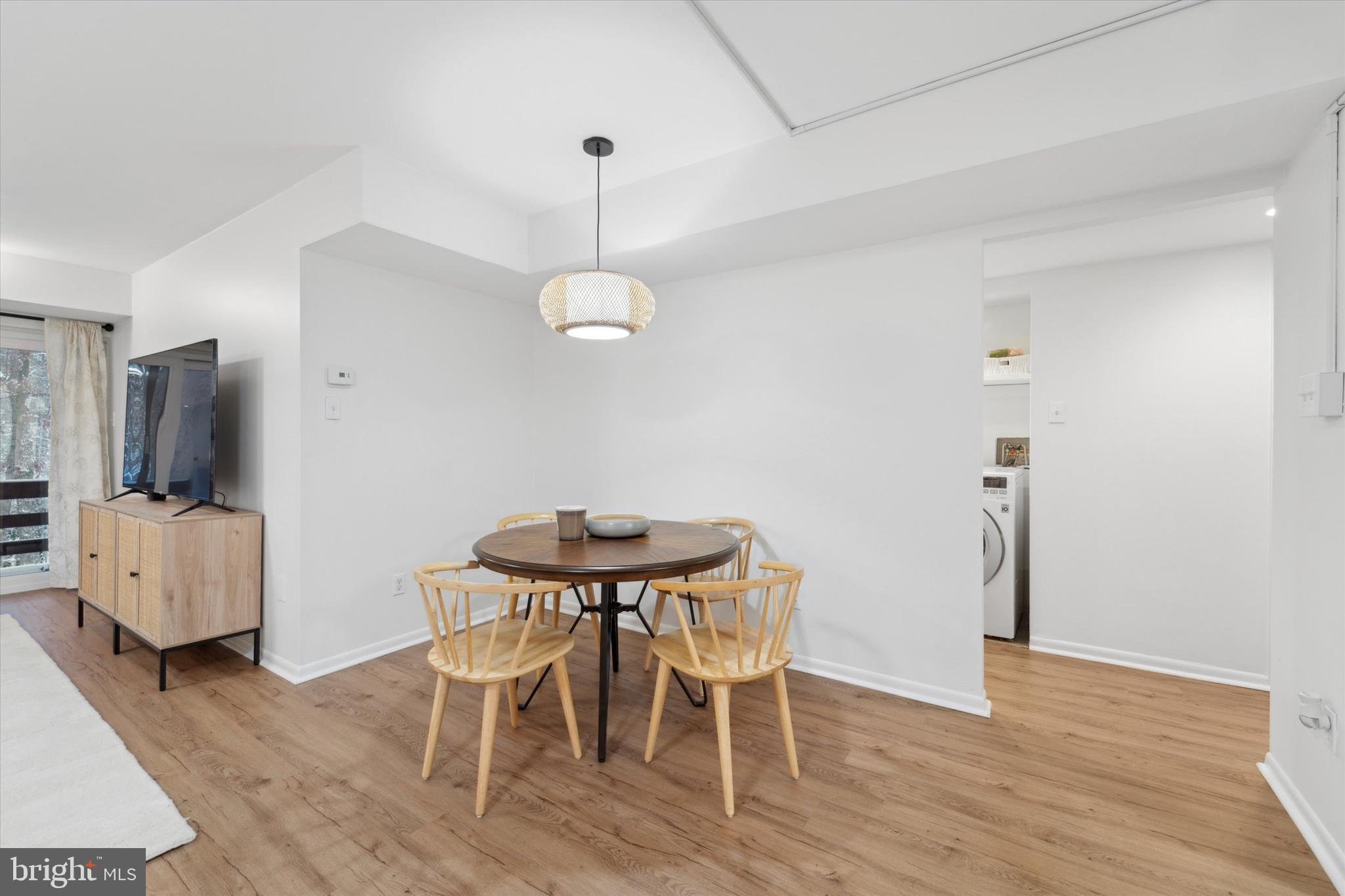 303 SHAWMONT AVE #UNIT F