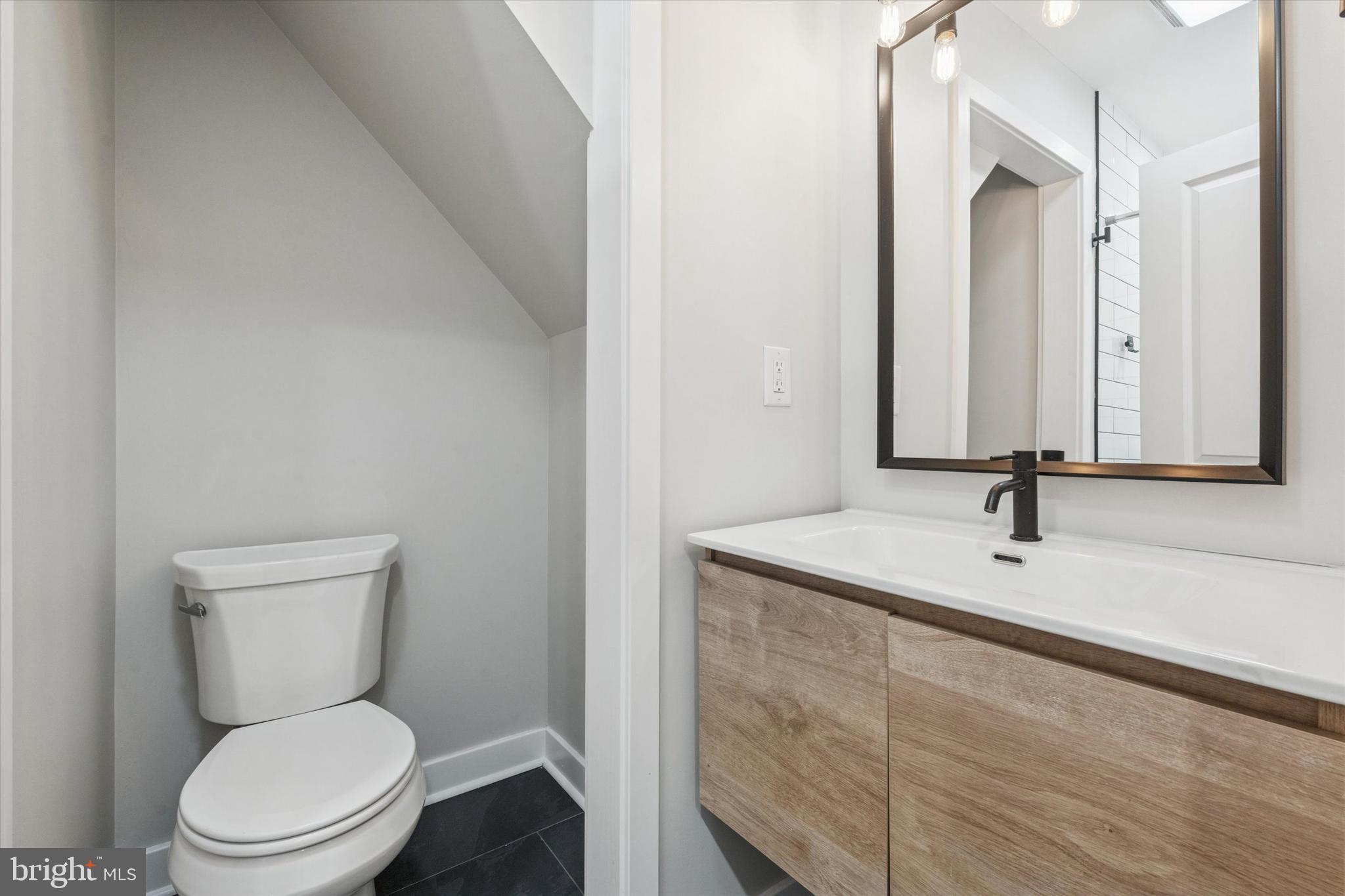 1925 S BONSALL STREET A (1ST FLOOR)