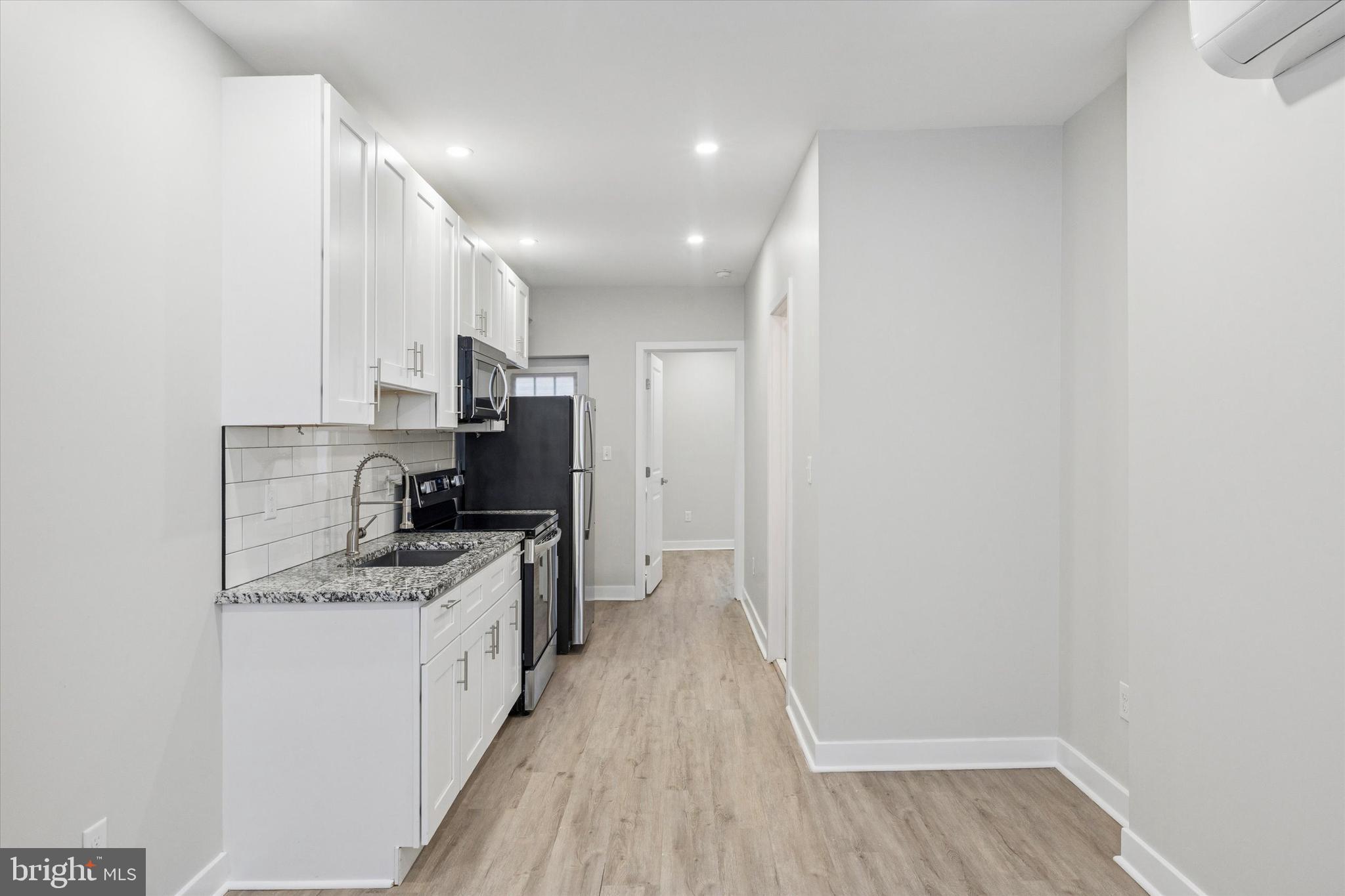 1925 S BONSALL STREET A (1ST FLOOR)