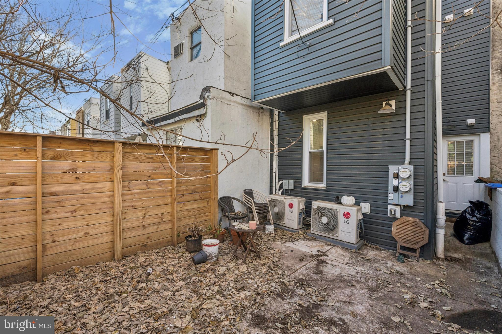 1925 S BONSALL STREET A (1ST FLOOR)