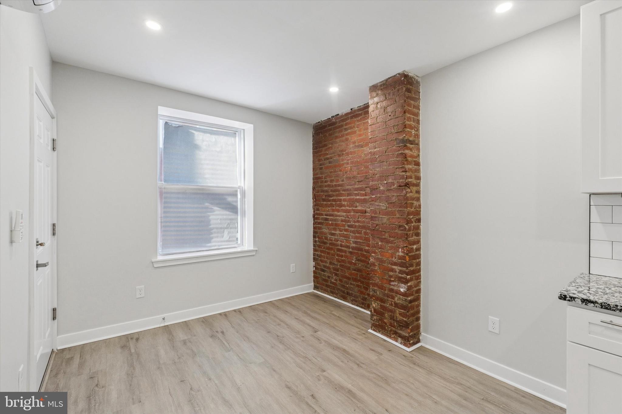 1925 S BONSALL STREET A (1ST FLOOR)