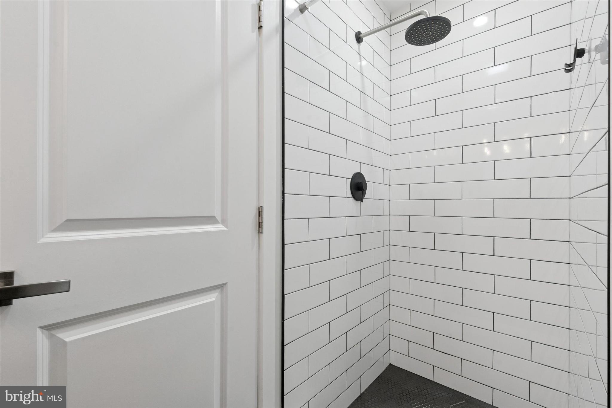 1925 S BONSALL STREET A (1ST FLOOR)