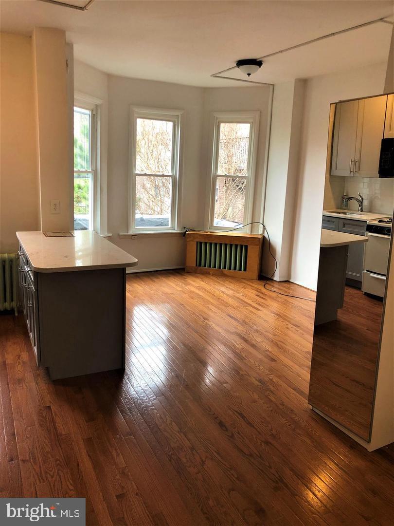 406 S 45TH STREET 2R