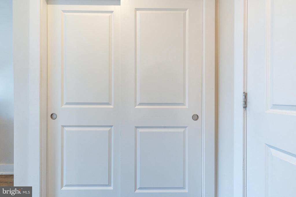 1237 N 5TH STREET Unit: 2