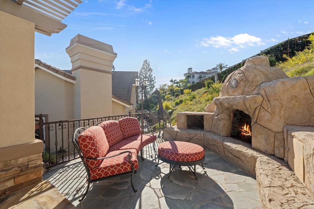 18605 Villa Drive