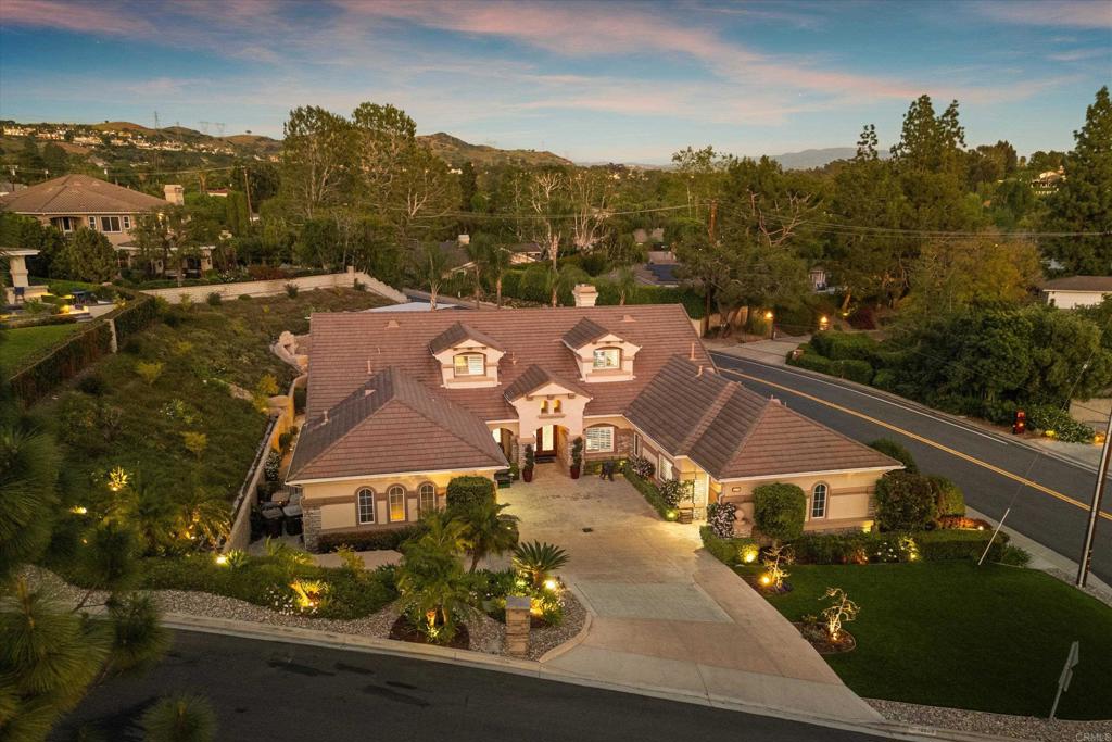 18605 Villa Drive