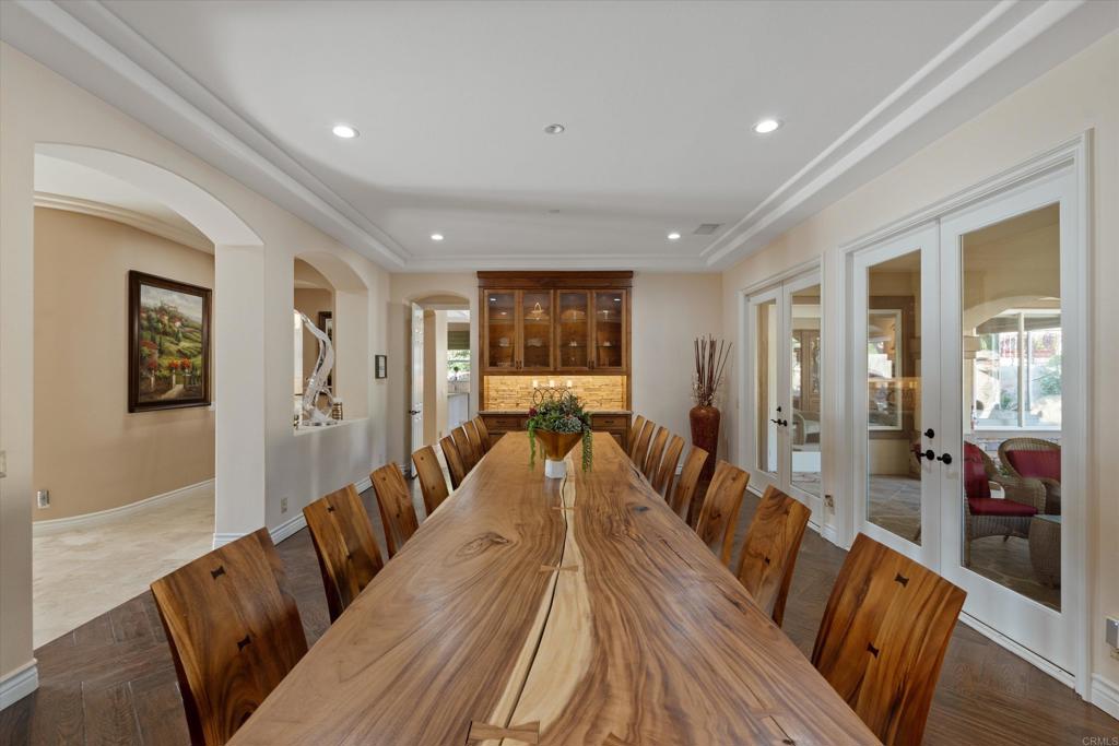 18605 Villa Drive