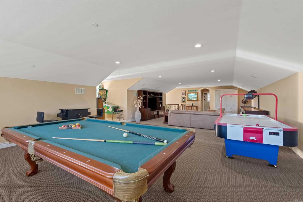 18605 Villa Drive